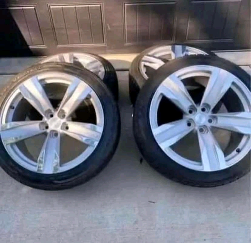 1721062792963