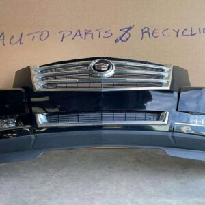 2015-2016 Cadillac Escalade Front Bumper and rear black.