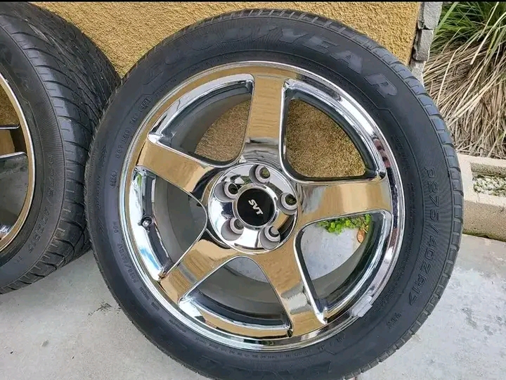 1735948332358