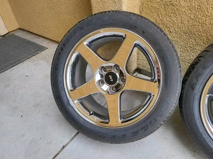1735948334702