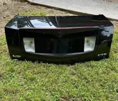 04-07 CTSV trunk lid for sale.